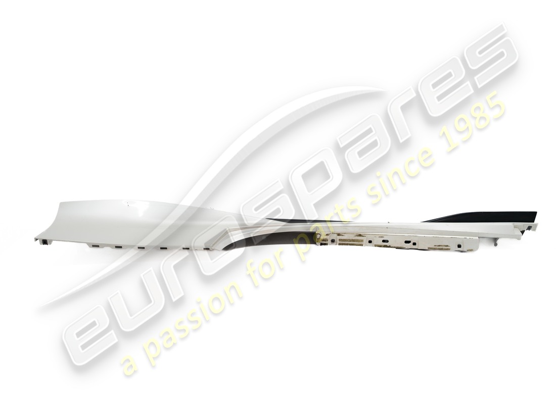 USED FERRARI COMPLETE LH UNDERDOOR TRIM. PART NUMBER 985861772 (4) used ferrari complete lh underdoor trim. part number 985861772 (4)