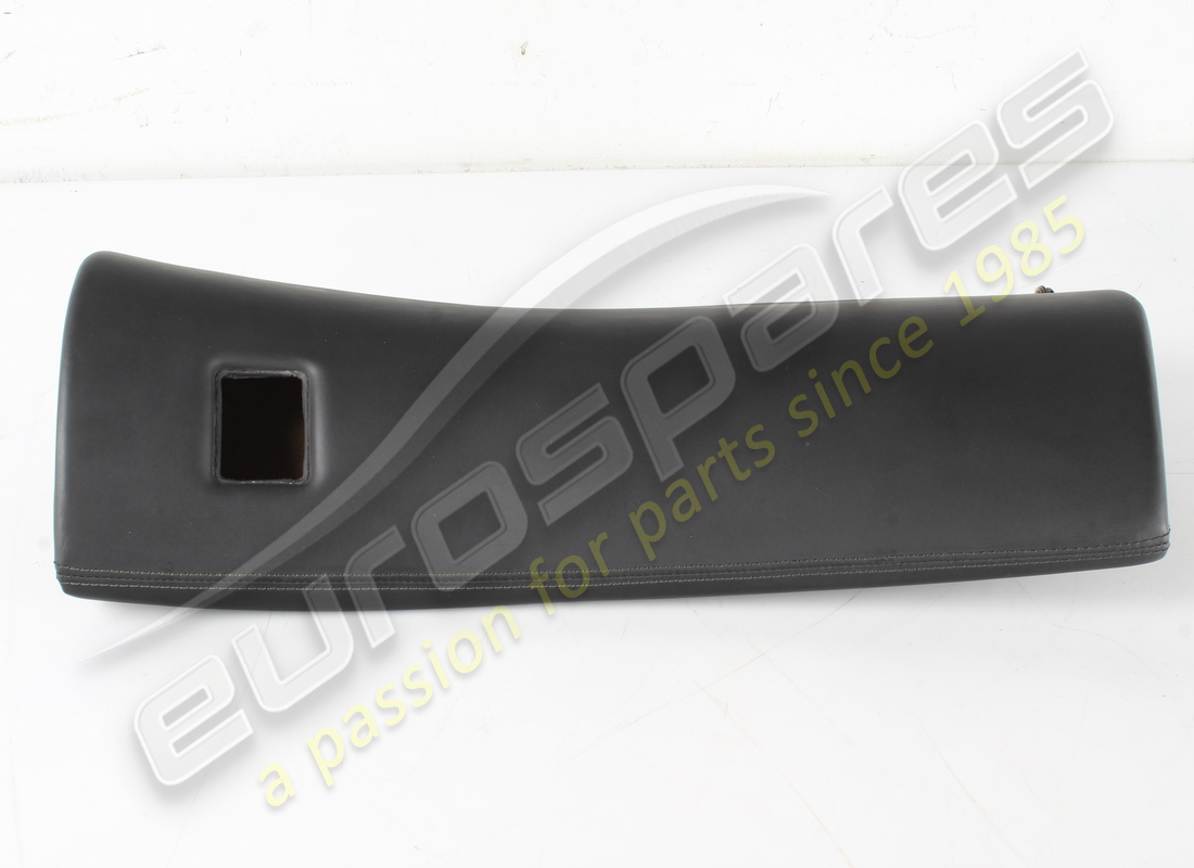used eurospares complete glove box door. part number eap1558682 (1)