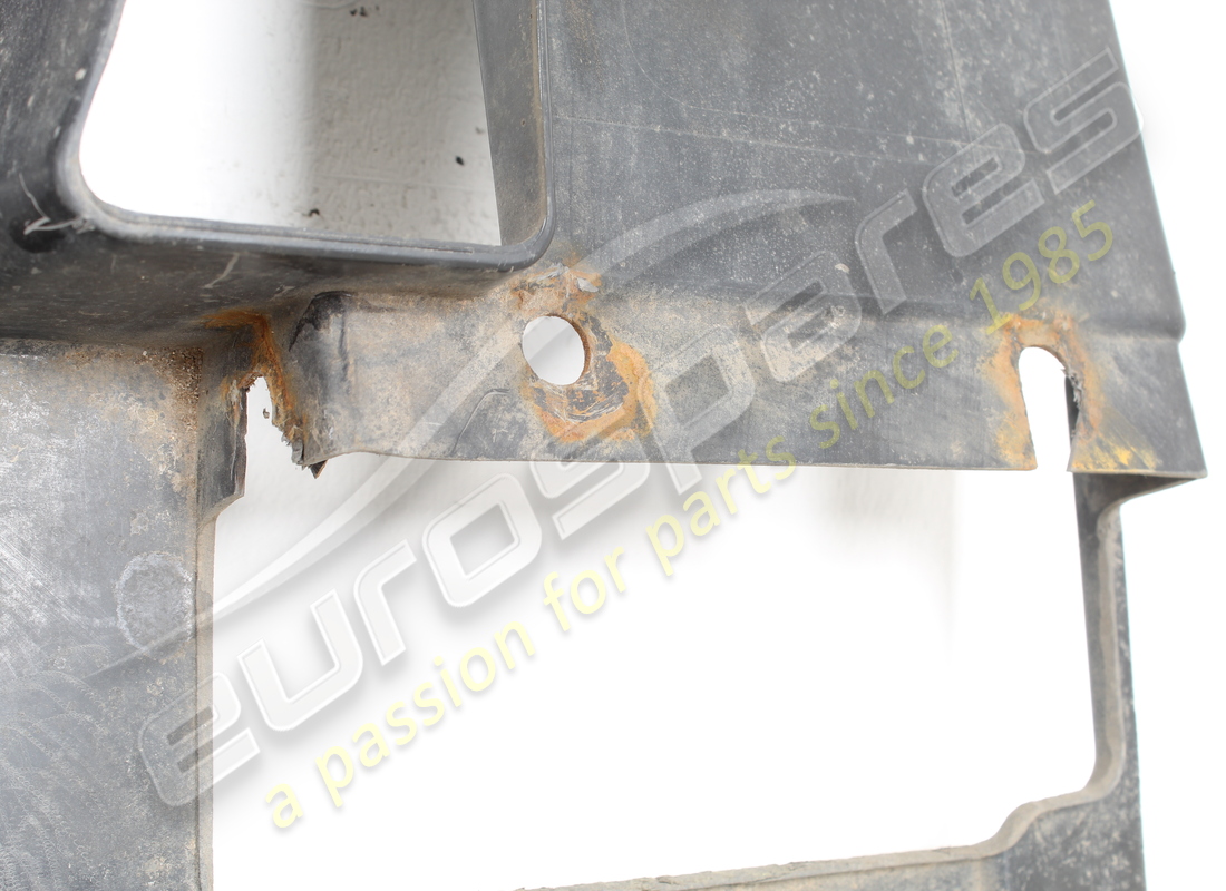 damaged ferrari rear underbody shield. part number 84200000 (2)