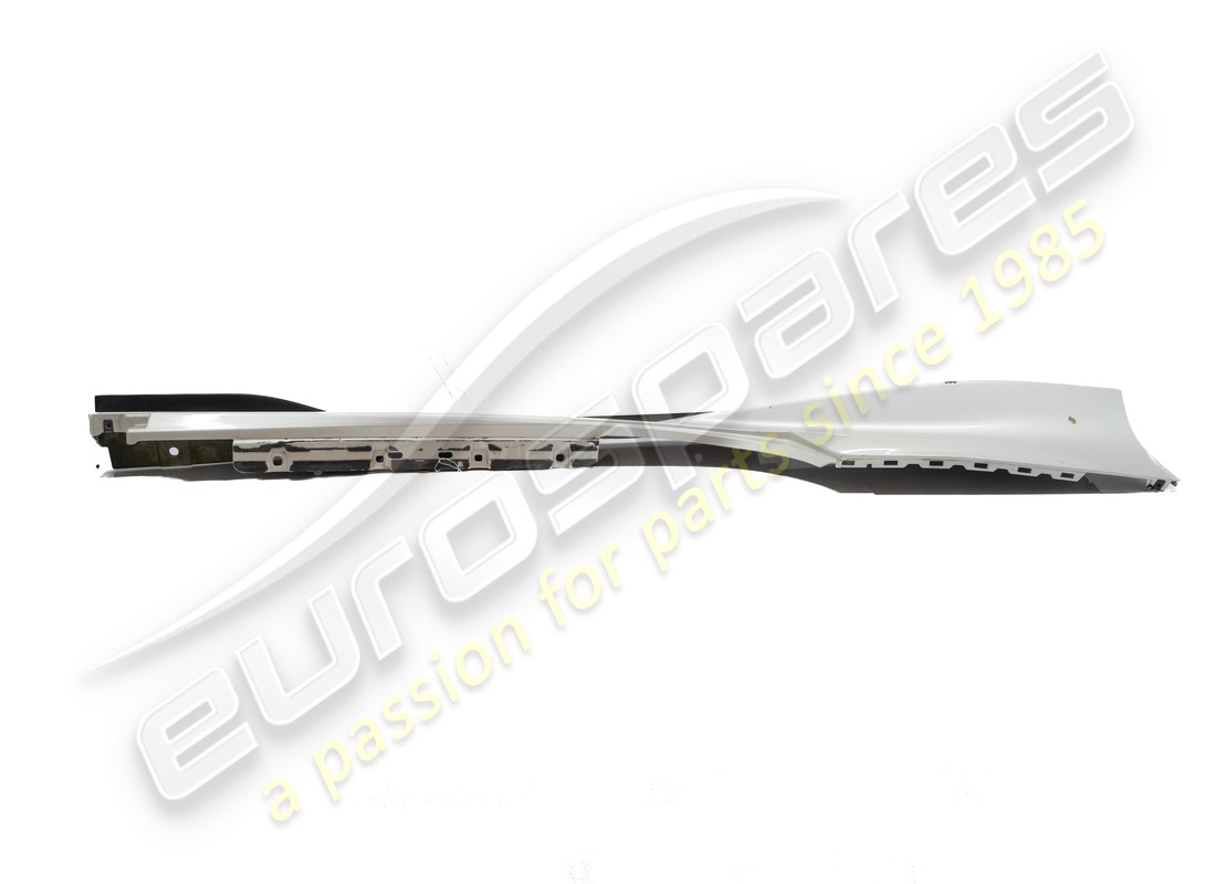 USED FERRARI COMPLETE RH UNDERDOOR TRIM. PART NUMBER 985861771 (10) used ferrari complete rh underdoor trim. part number 985861771 (10)