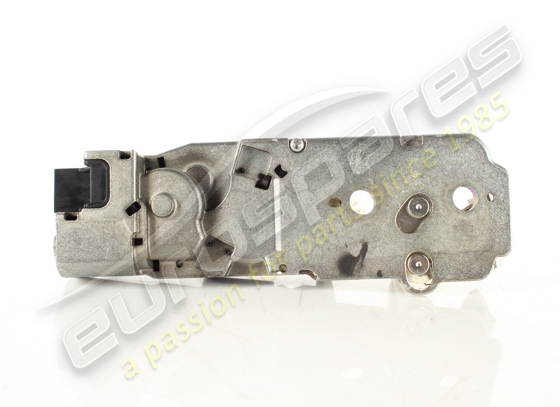 used ferrari lock striker. part number 83629000 (2)