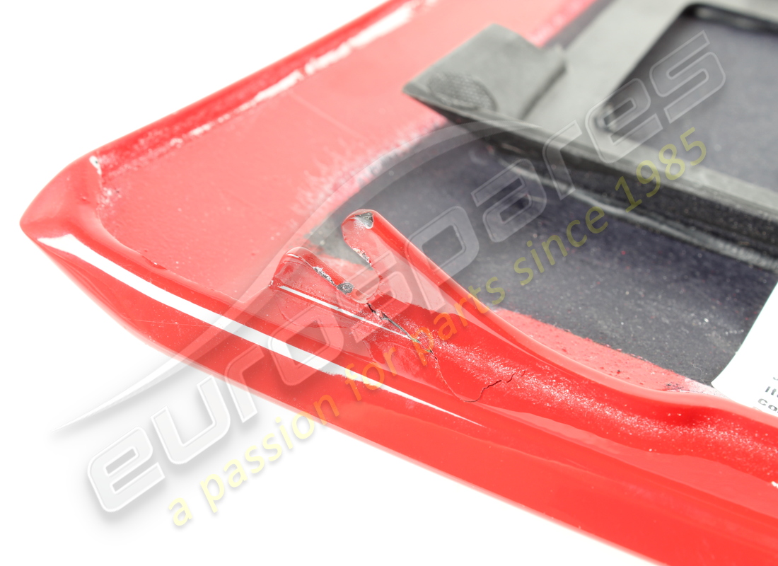 damaged ferrari complete upper spoiler cover. part number 985821722 (8)