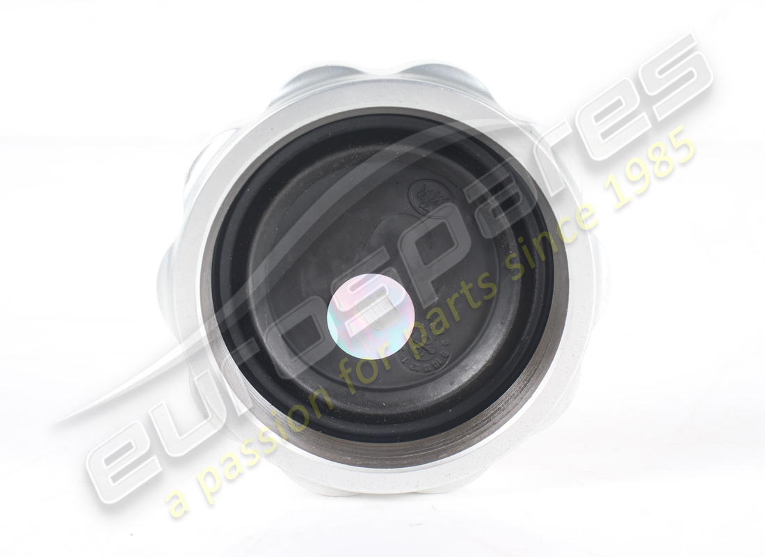 USED FERRARI COMPLETE OIL CAP. PART NUMBER 175708 (3) used ferrari complete oil cap. part number 175708 (3)