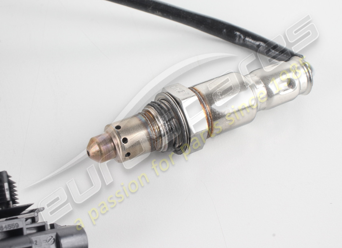 new ferrari rear oxygen sensor. part number 866219 (2)