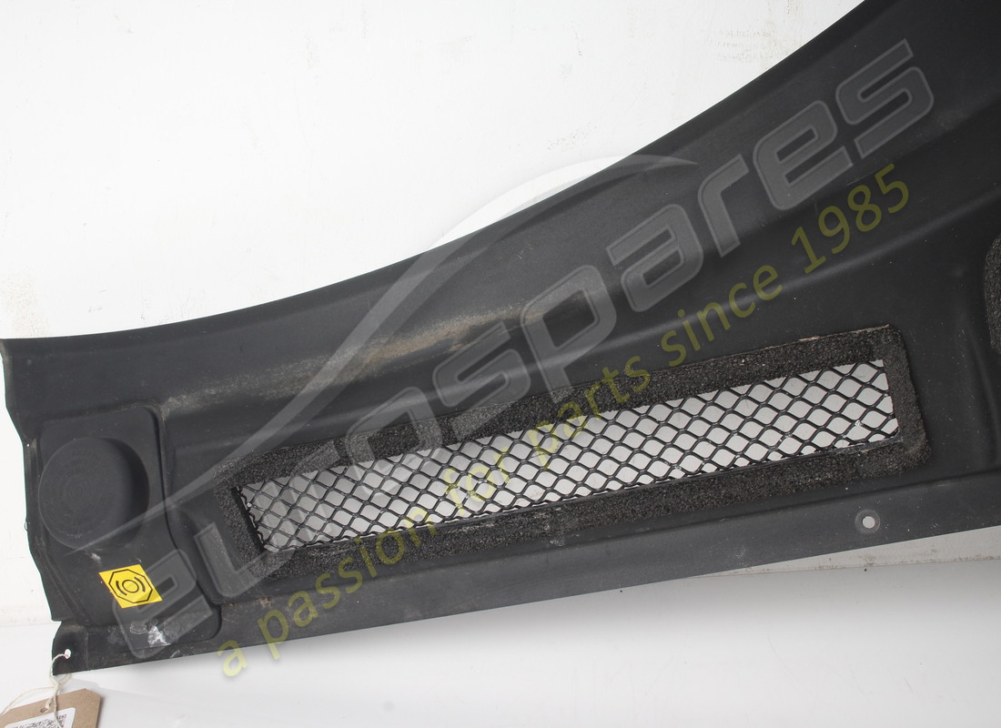 used ferrari mostrina sottoparabrezza sx. part number 792373 (2)