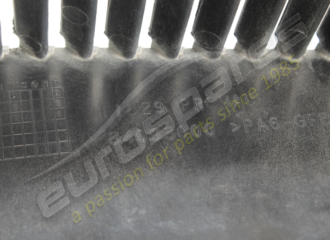 used ferrari air outlet duct. part number 84093000 (4)
