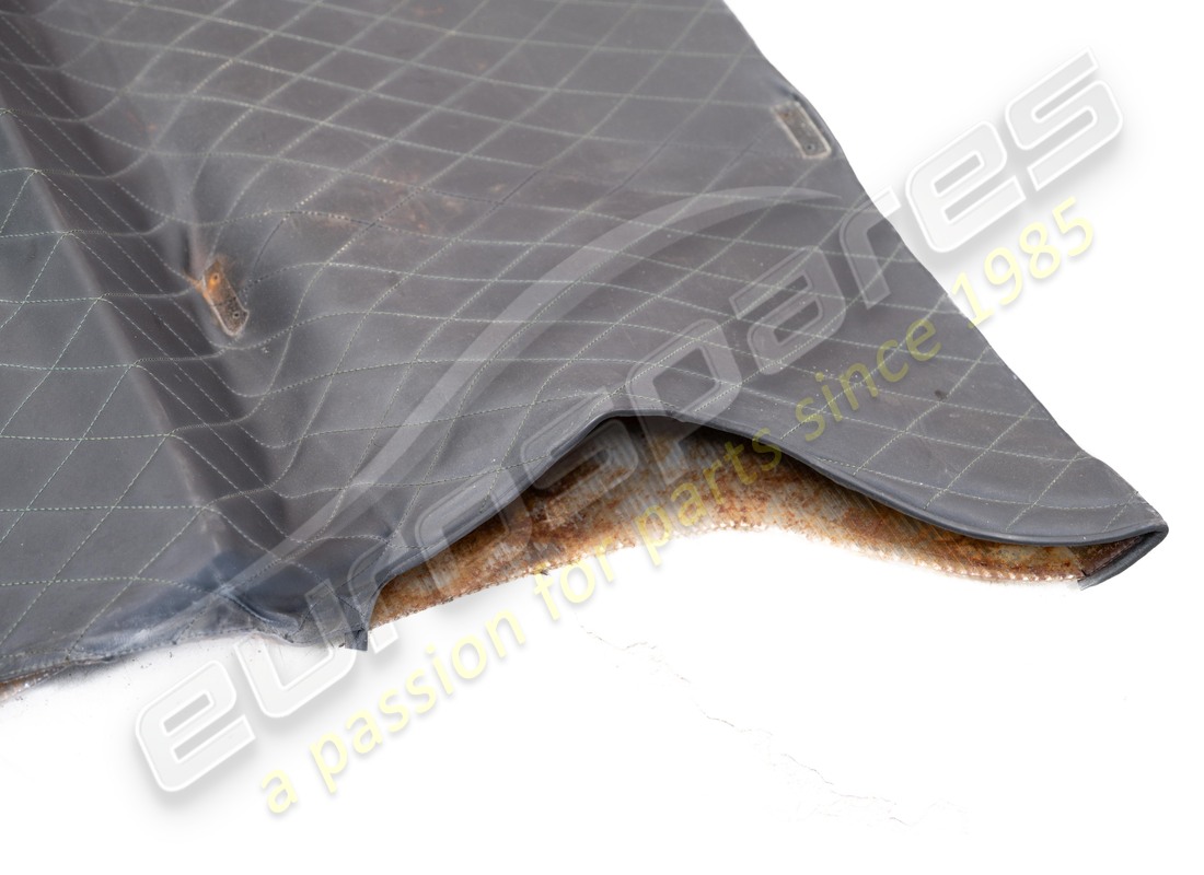 damaged ferrari covered rear under window panel. part number 64986000 (3)