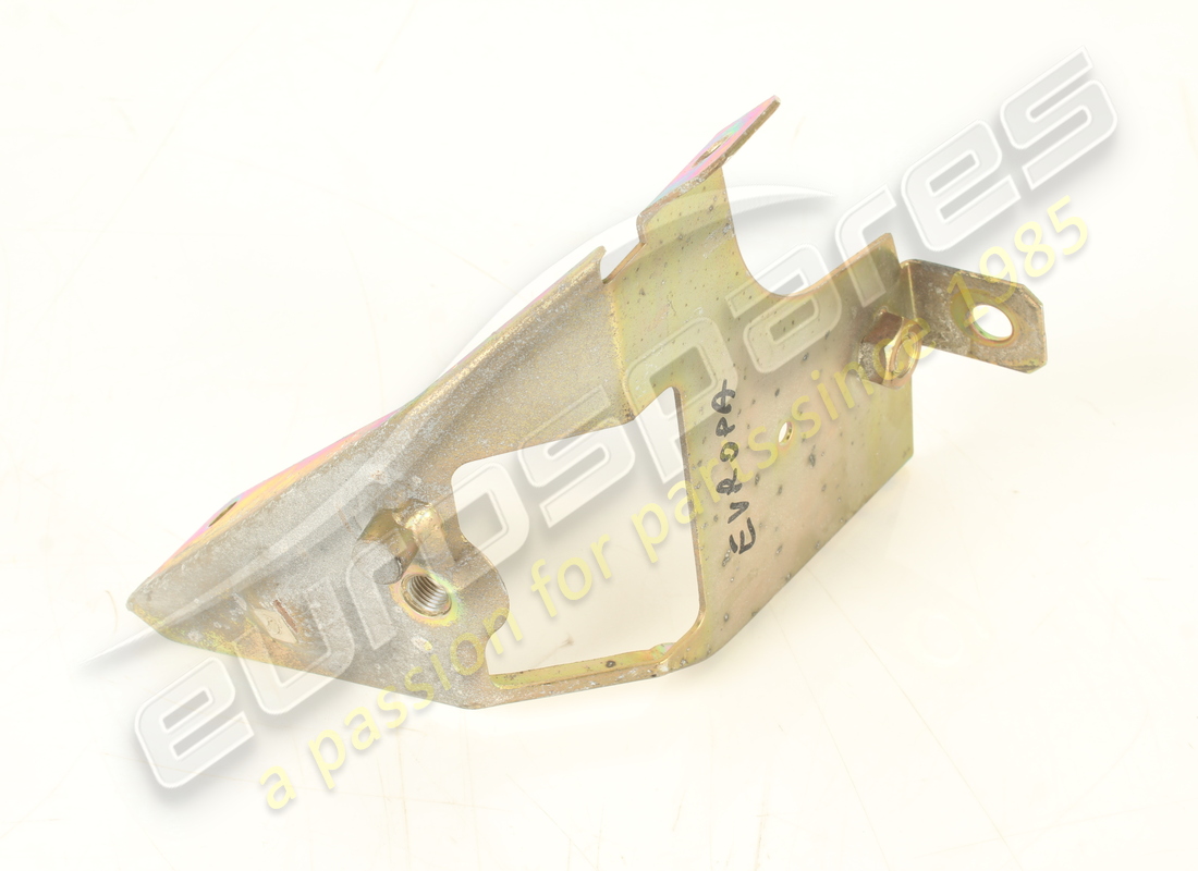 used ferrari lh bracket. part number 65217800 (2)