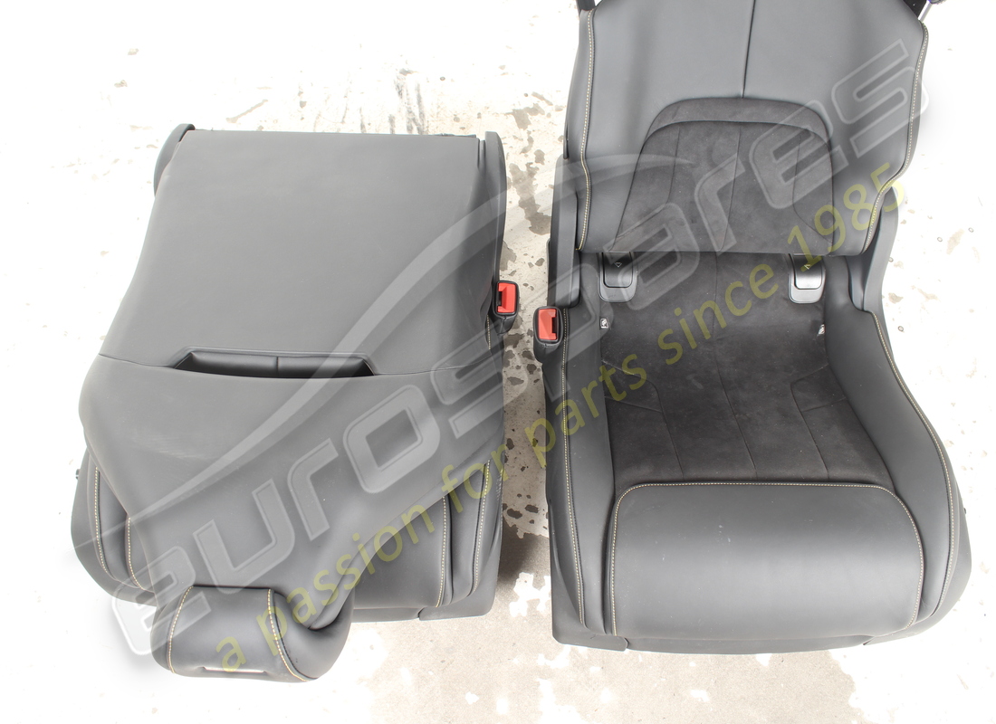 used eurospares complete set of front & rear seats. part number eap1564145 (4)