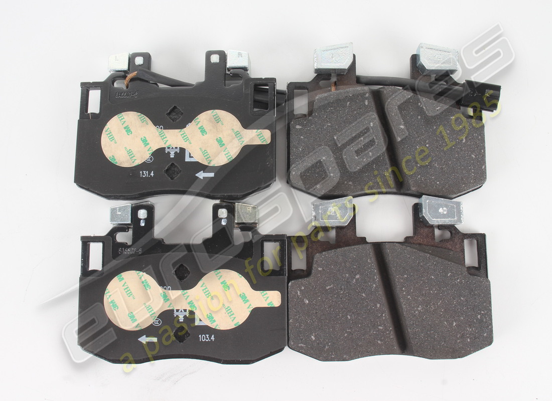 new maserati front brake pads. part number 673016578 (2)