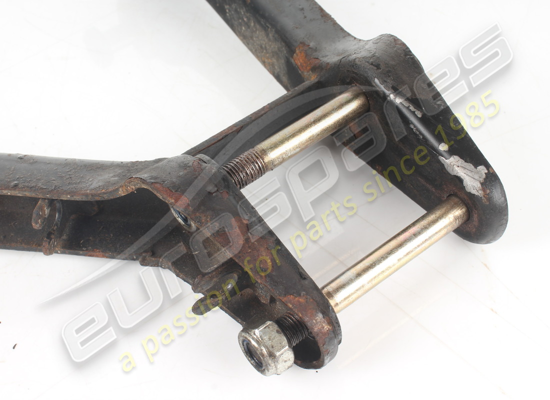 used ferrari rh front suspension upper lever. part number 131900 (4)