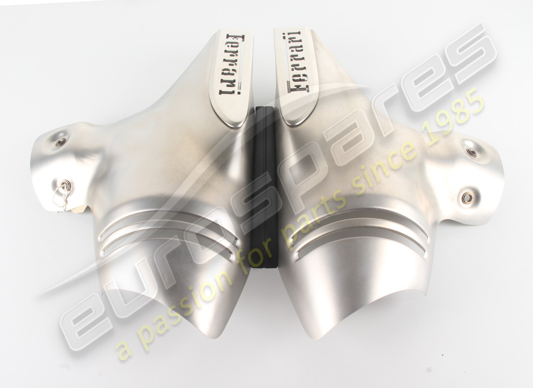 used ferrari riparo calore superiore turb. part number 902850 (2)