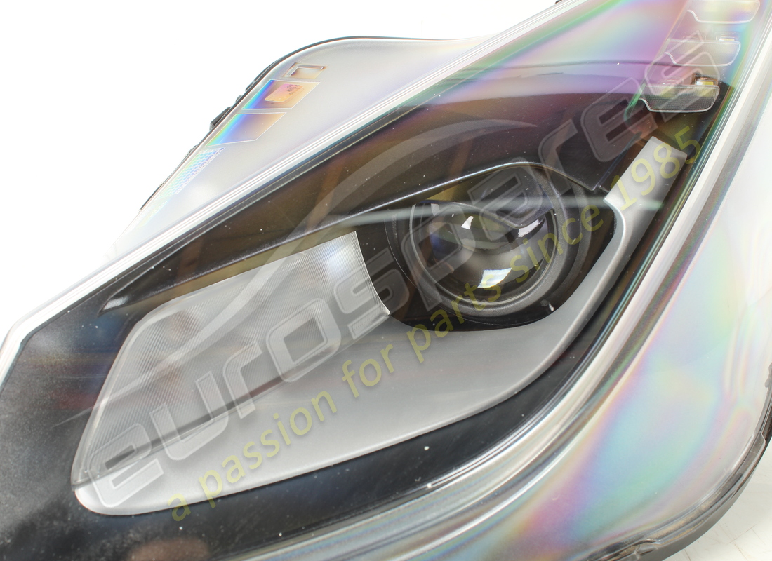 used ferrari lh bi-xenon headlight. part number 318962 (3)