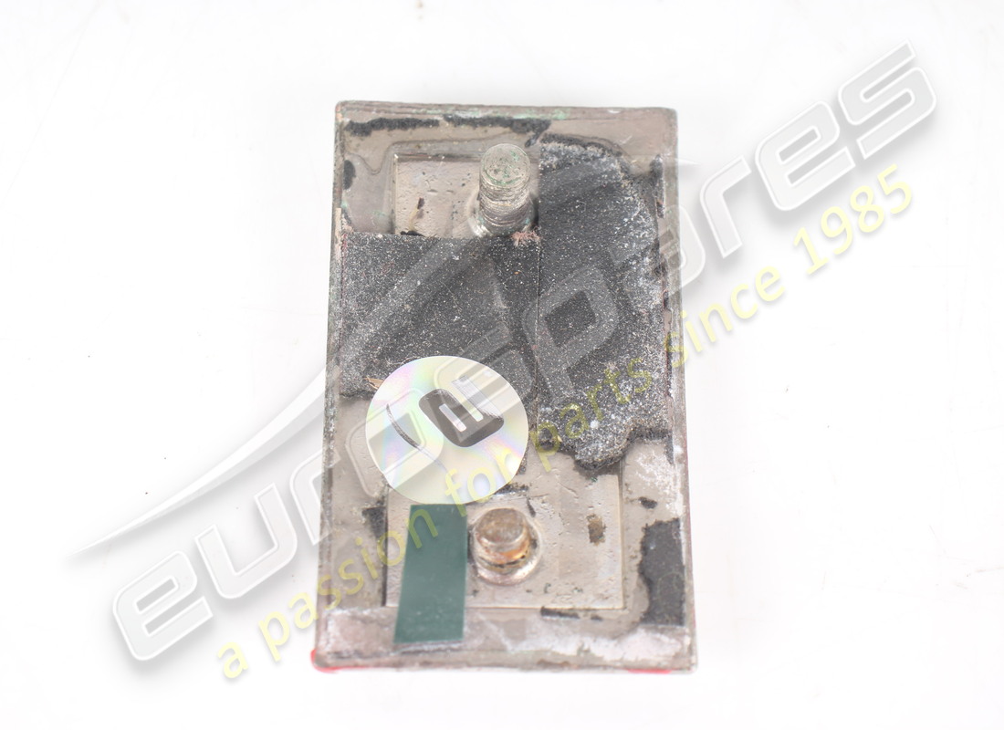 damaged ferrari sticker emblem. part number 60795400 (3)