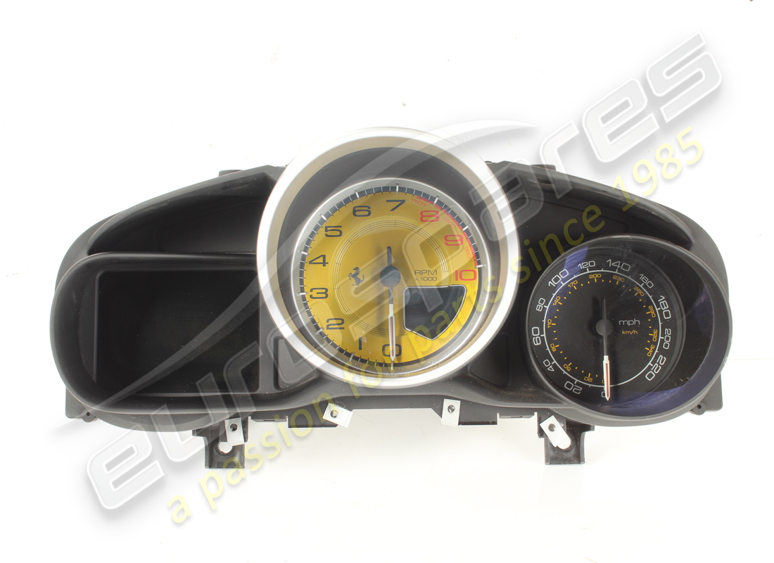 USED Ferrari INSTRUMENT PANEL . PART NUMBER 310031 (1)
