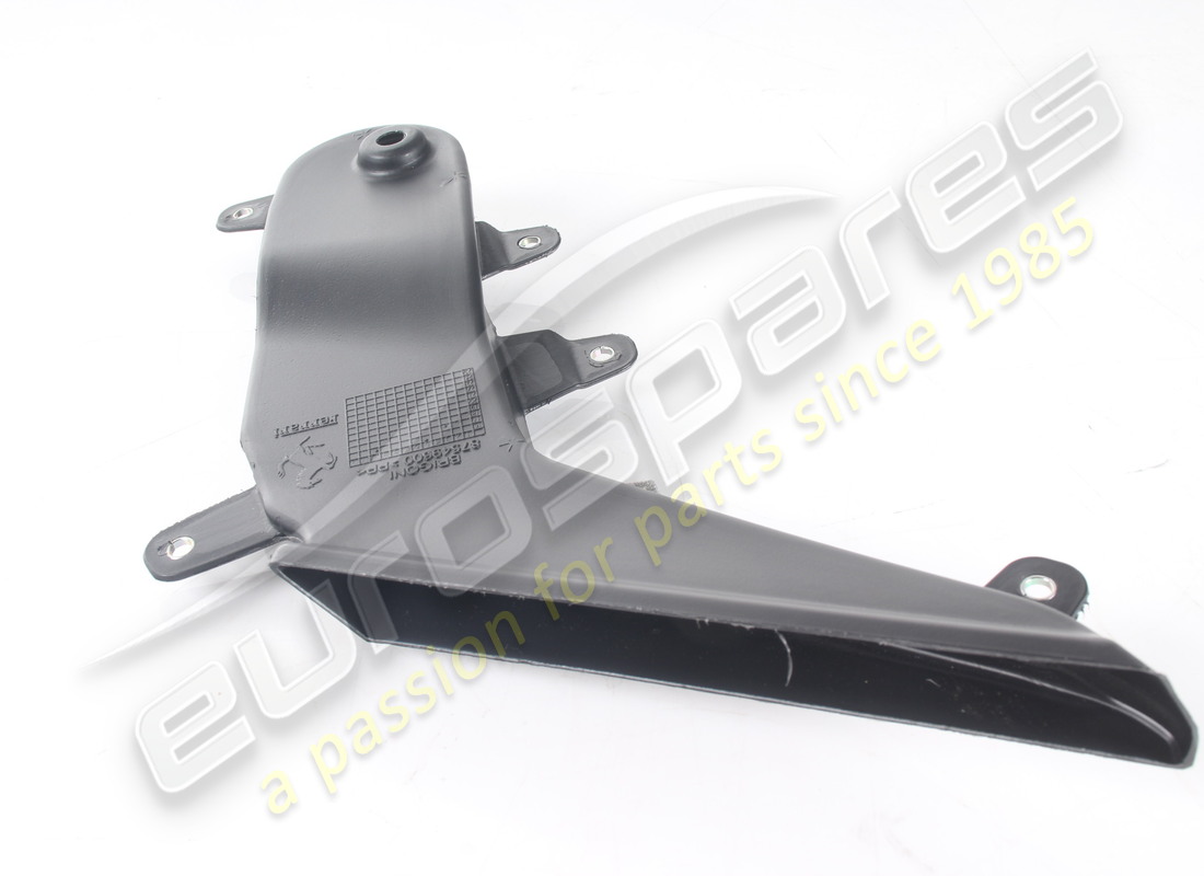 used ferrari rh door air duct. part number 87549600 (3)