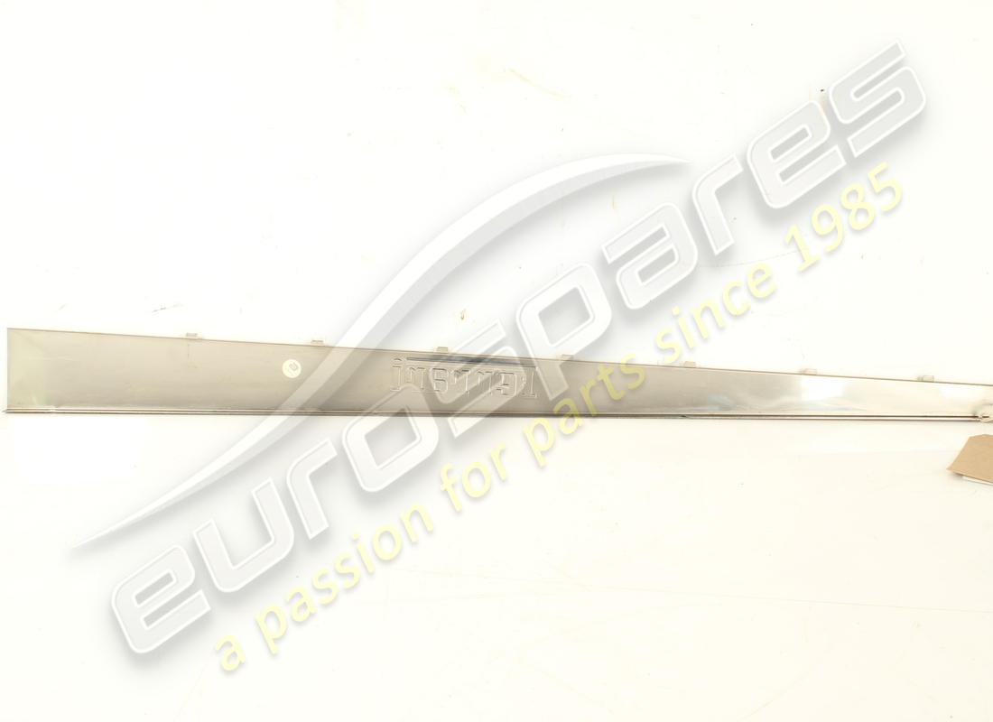 used ferrari lh kick plate insert. part number 65221700 (3)