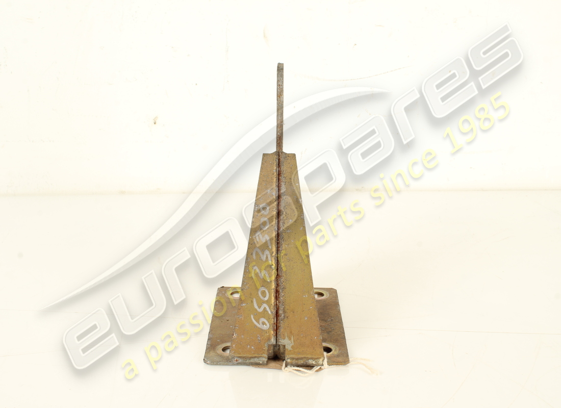 used ferrari lh support front bumper. part number 65033100 (3)
