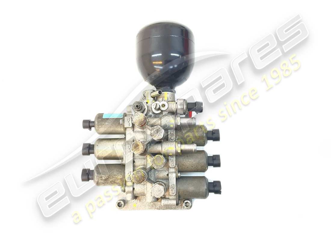 RECONDITIONED Lamborghini VALVE BLOCK . PART NUMBER 086325181C (1)