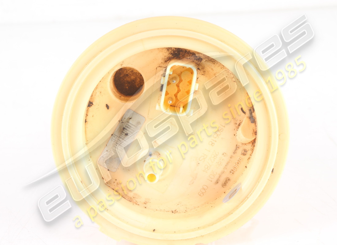 used ferrari rh fuel pump filter. part number 282784 (4)