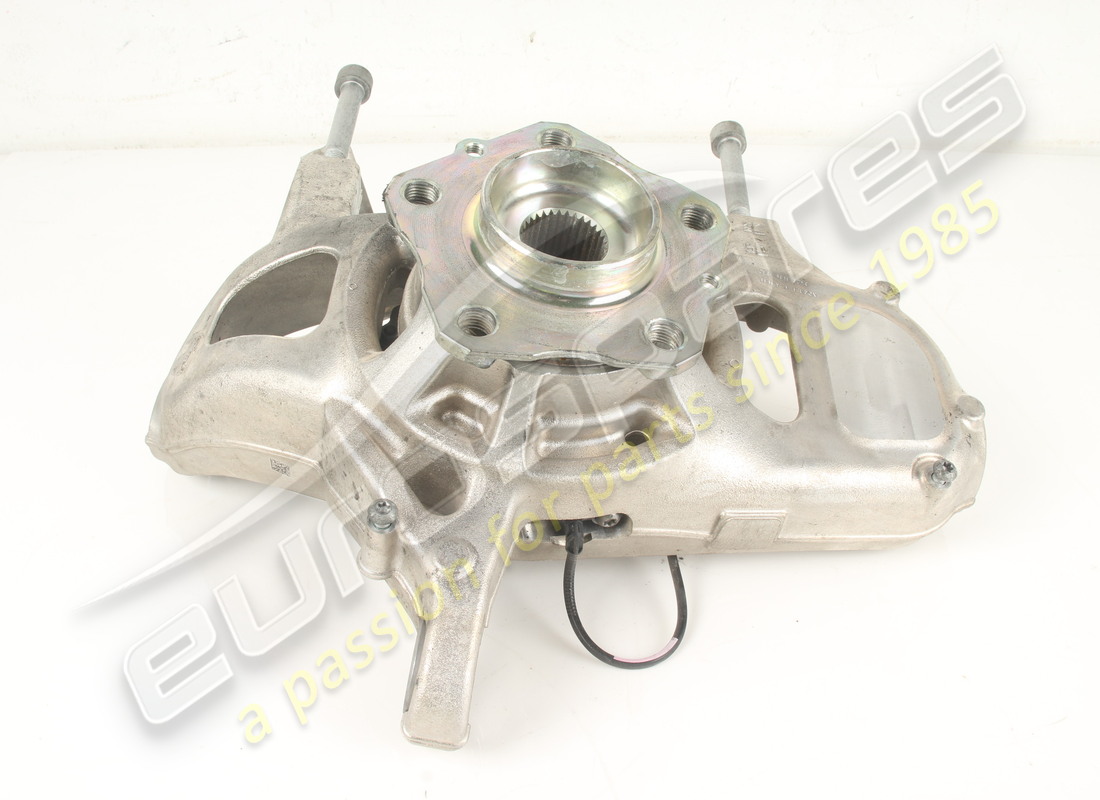 used ferrari complete lh front hub carrier. part number 862453 (1)