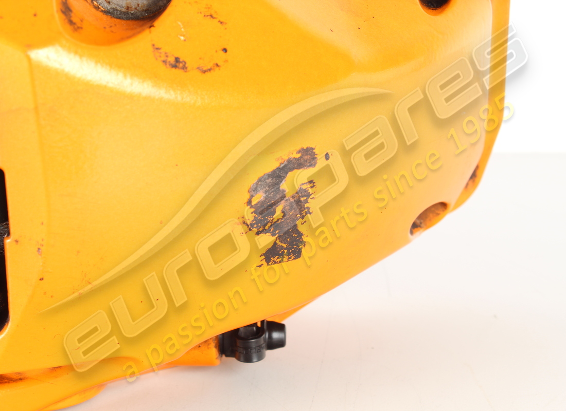 USED LAMBORGHINI BRAKE CALIPER 21 CERAMIC 10K. PART NUMBER 4M0615106KM (3) used lamborghini brake caliper 21 ceramic 10k. part number 4m0615106km (3)