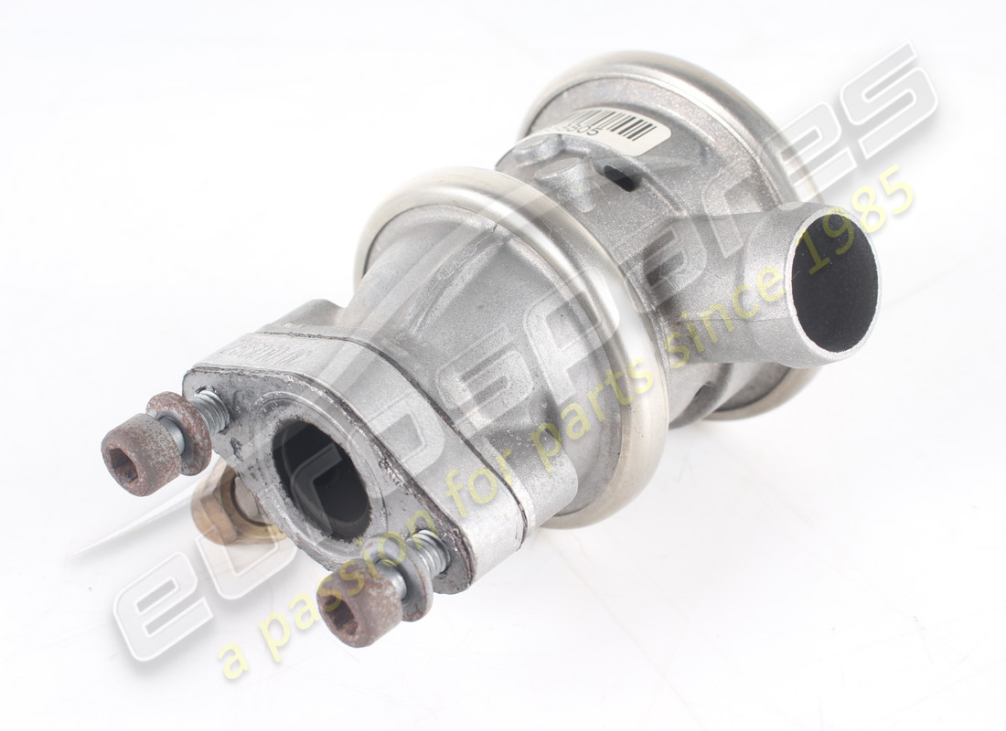 USED Ferrari SECONDARY AIR SYSTEM VALVE . PART NUMBER 284235 (1) USED Ferrari SECONDARY AIR SYSTEM VALVE . PART NUMBER 284235 (1)