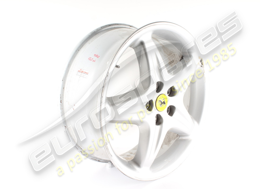 used ferrari front road wheel rim. part number 166475 (3)