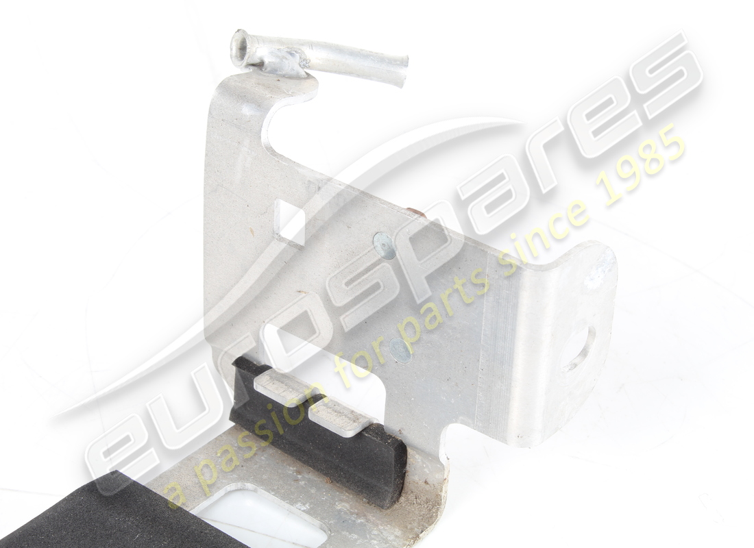 used ferrari canister bracket complete. part number 304198 (2)