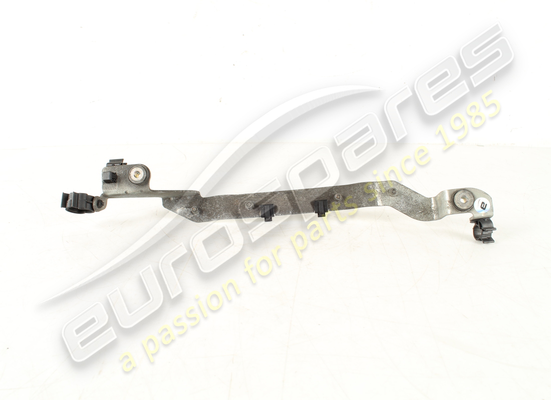 USED FERRARI SOLENOID VALVE BRACKET. PART NUMBER 279780 (4) used ferrari solenoid valve bracket. part number 279780 (4)