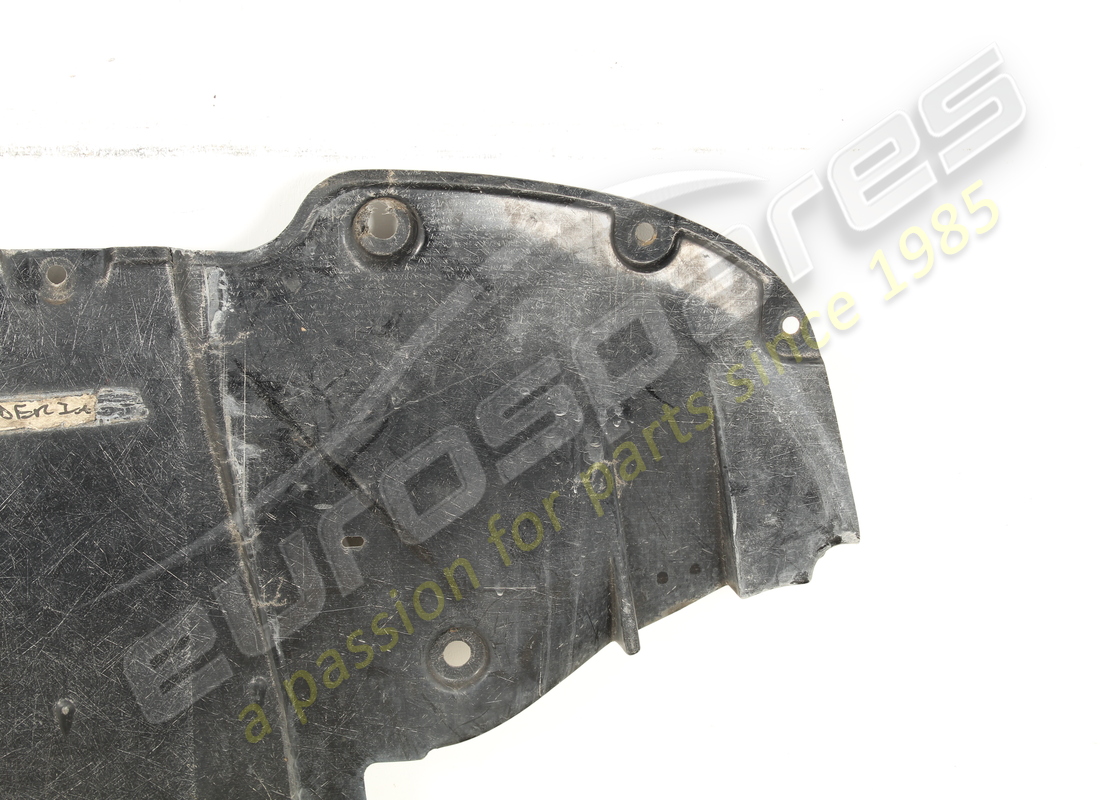 damaged ferrari front underbody guard. part number 80499500 (3)