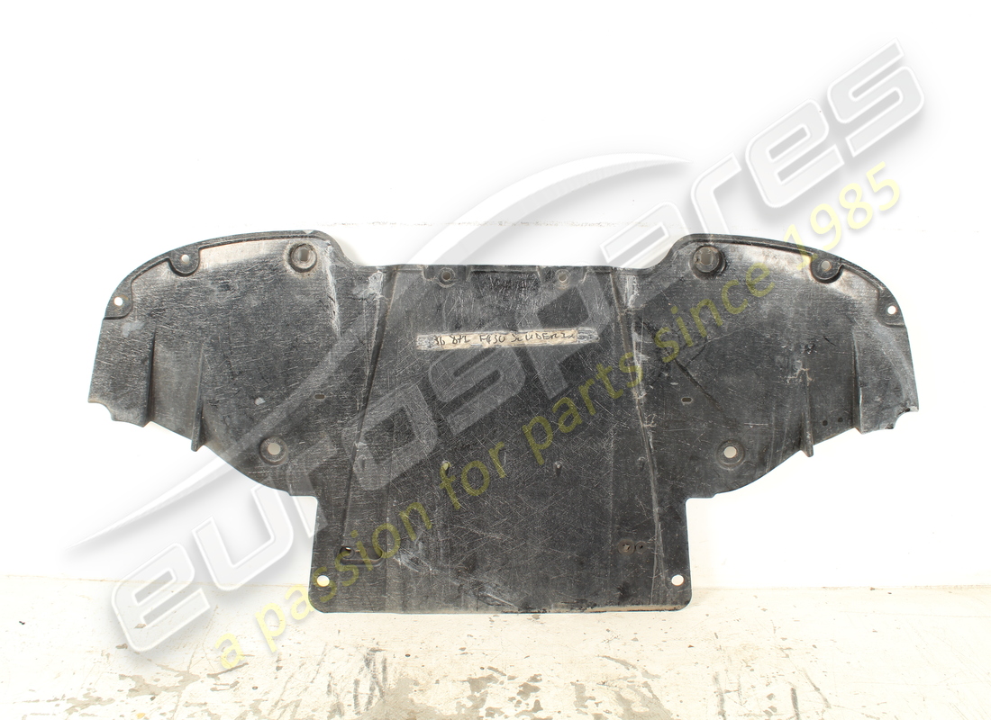 DAMAGED Ferrari FRONT UNDERBODY GUARD . PART NUMBER 80499500 (1)