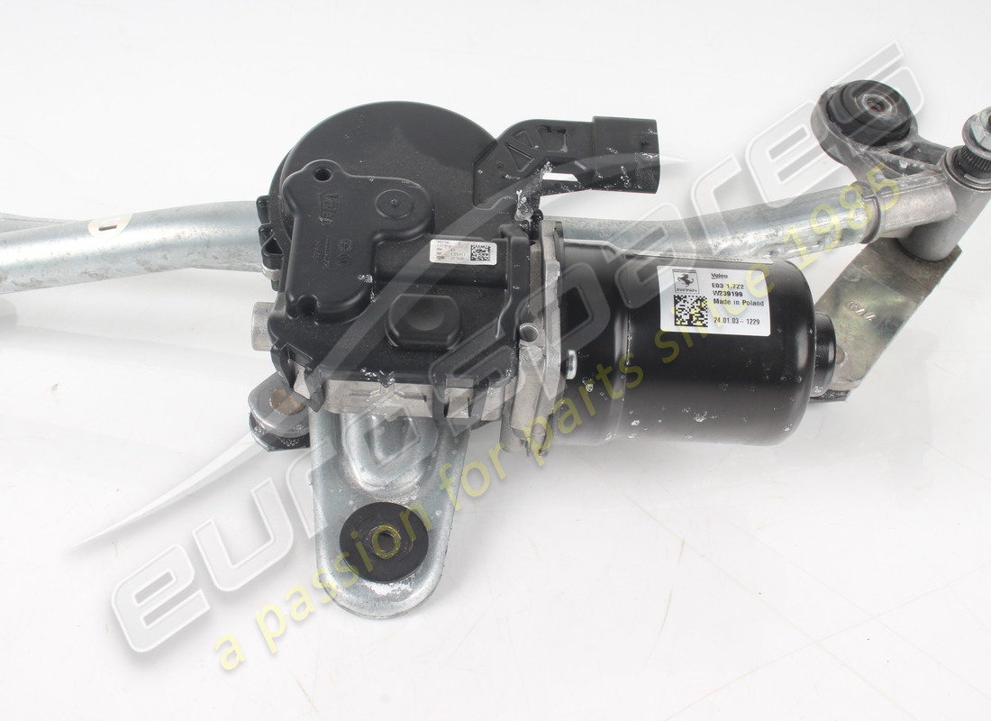 used ferrari gruppo tergicristallo gdx cp. part number 784933 (3)
