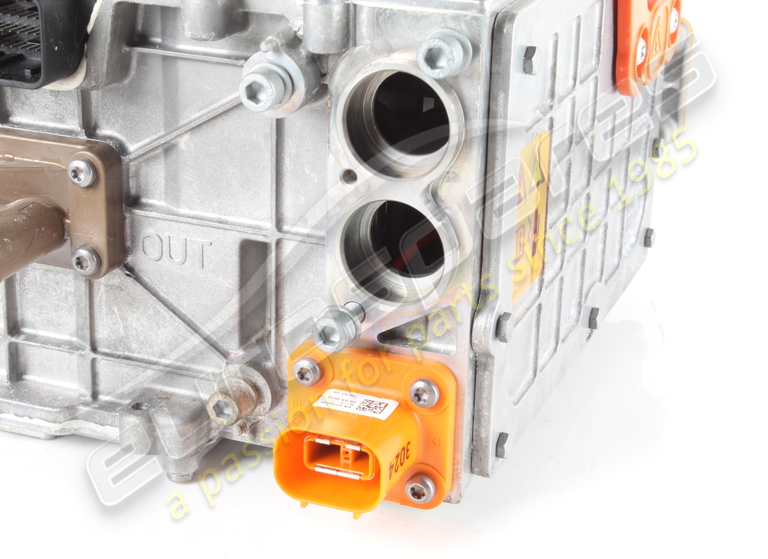 used ferrari housing inverter p2 liv d. part number 805892 (4)