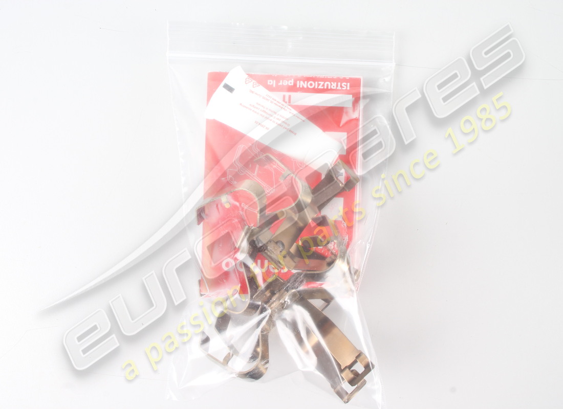 new maserati front brake pads. part number 673016578 (3)