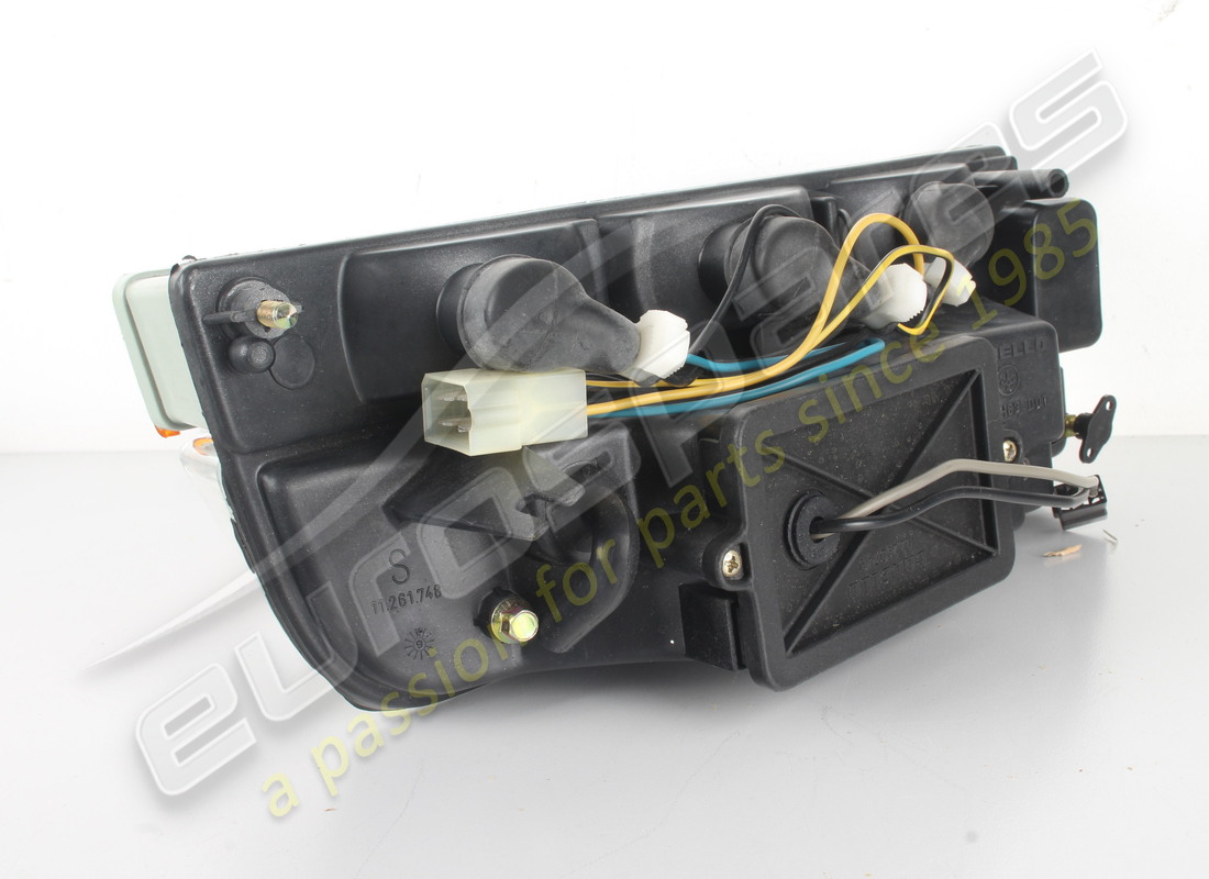 new ferrari lh front light rhd part number 61880000 (4)