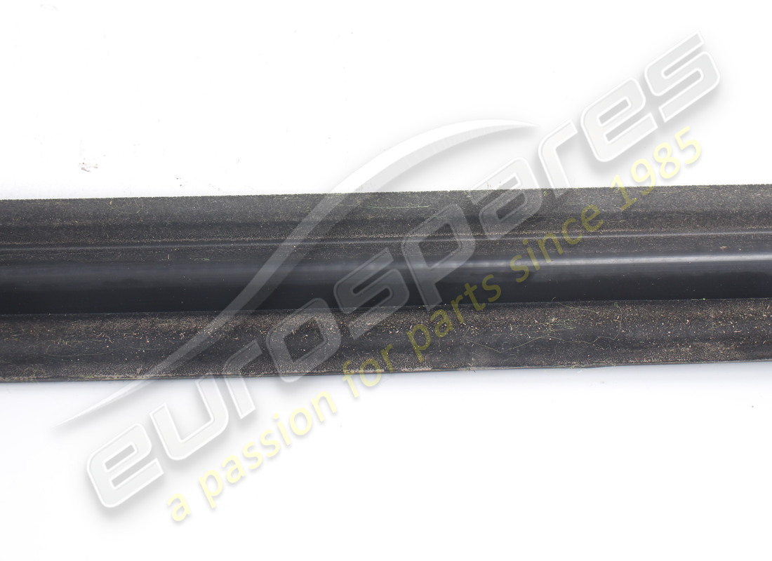 USED FERRARI RH EXTERIOR WINDOW SCRAPER SEAL. PART NUMBER 82208000 (3) used ferrari rh exterior window scraper seal. part number 82208000 (3)