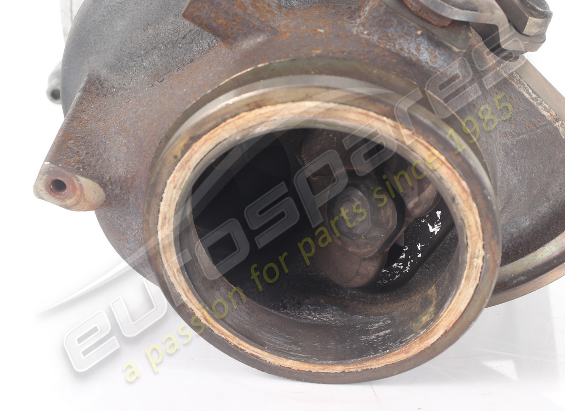 used ferrari rh turbocharger. part number 343098 (5)
