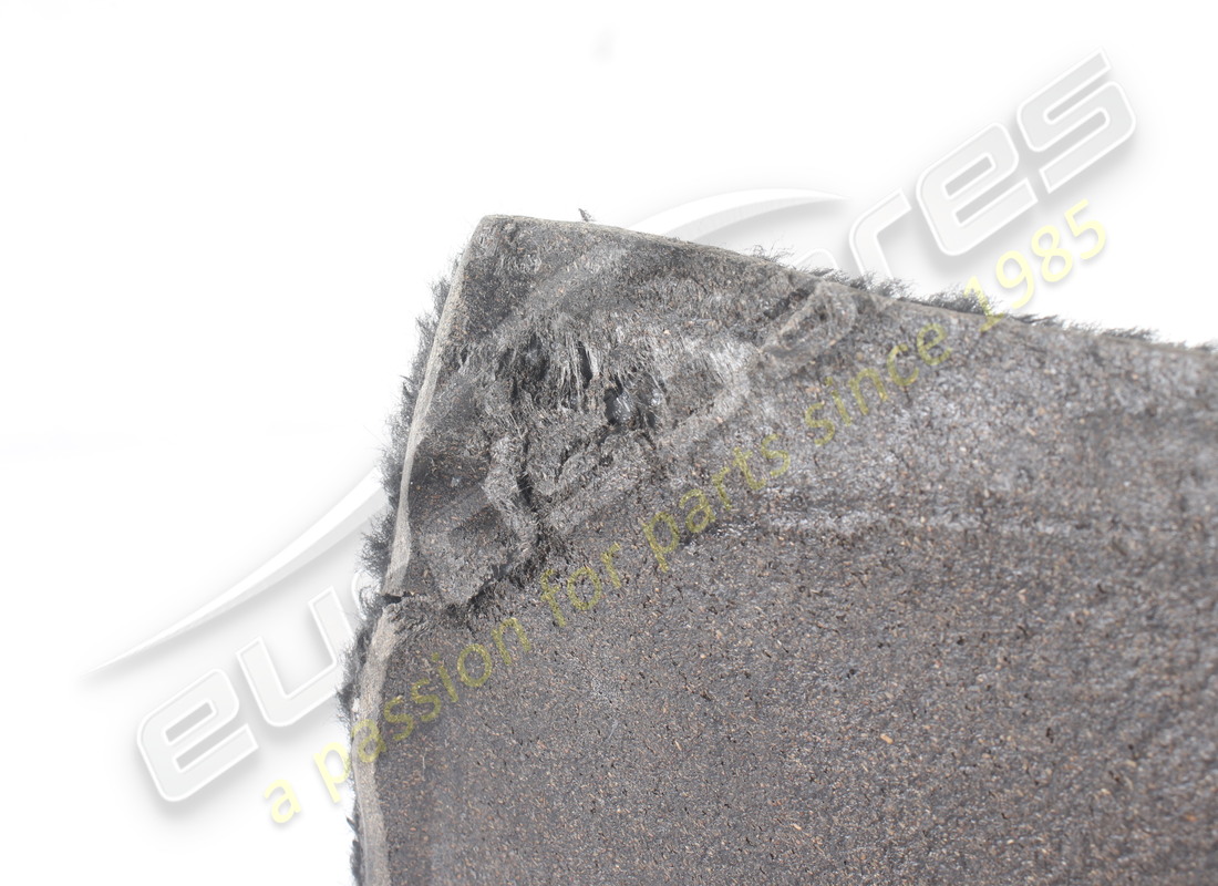 USED FERRARI CONSOLE IN BLACK CARPET. PART NUMBER 64422590 (8) used ferrari console in black carpet. part number 64422590 (8)