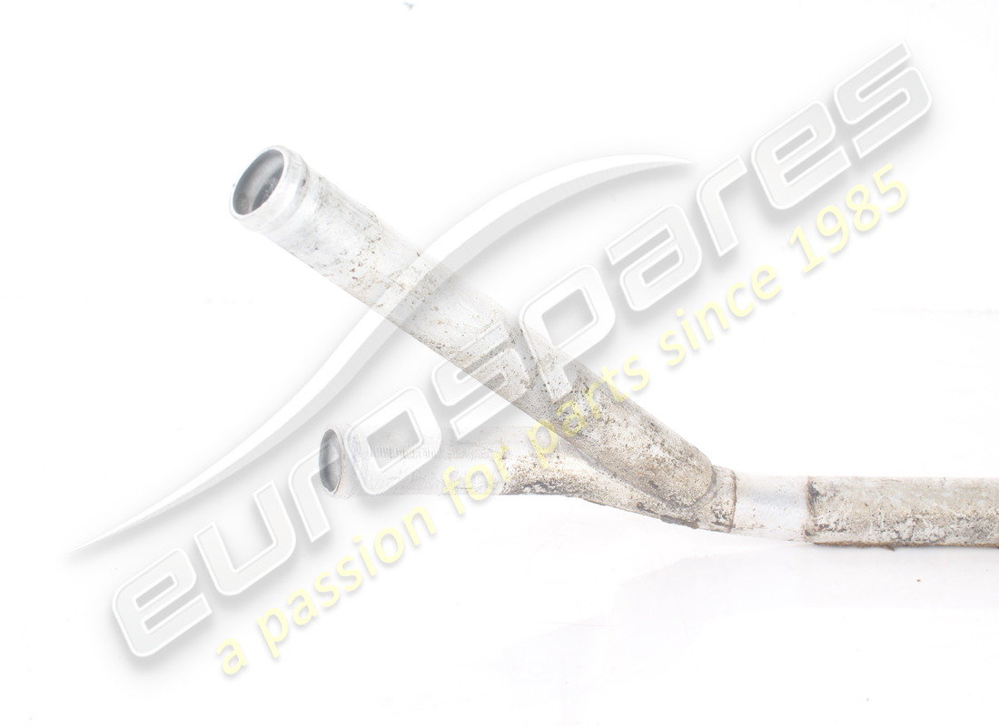 USED FERRARI PIPE. PART NUMBER 108521 (2) used ferrari pipe. part number 108521 (2)