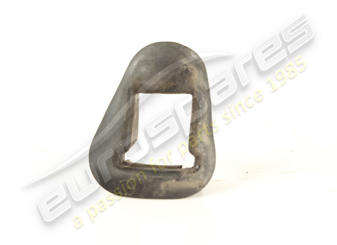 used ferrari rh gasket. part number 81328000 (1)