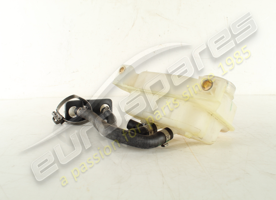 USED FERRARI BRAKE FLUID RESERVOIR. PART NUMBER 259047 (2) used ferrari brake fluid reservoir. part number 259047 (2)