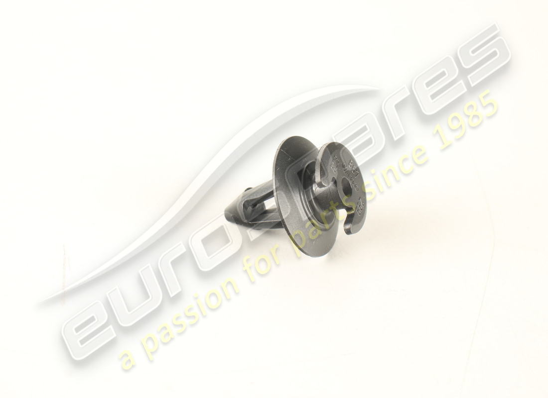 new porsche clip - 7,9 x 0,88. part number 823867299 (1)