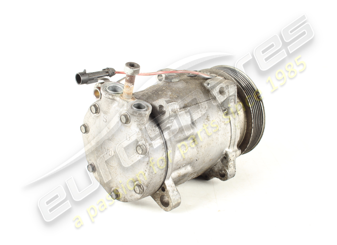 used maserati sanden compressor. part number 578377502 (2)