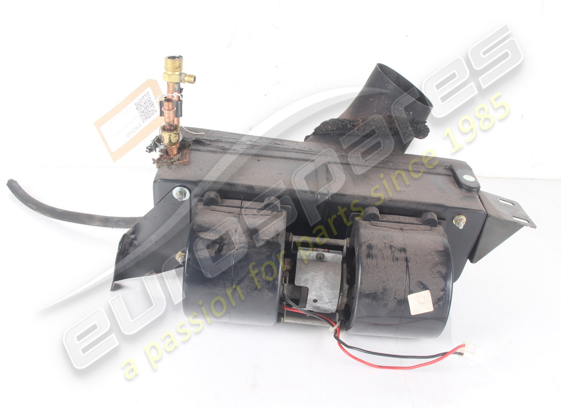 used ferrari evaporator unit rhd part number 61929300 (2)