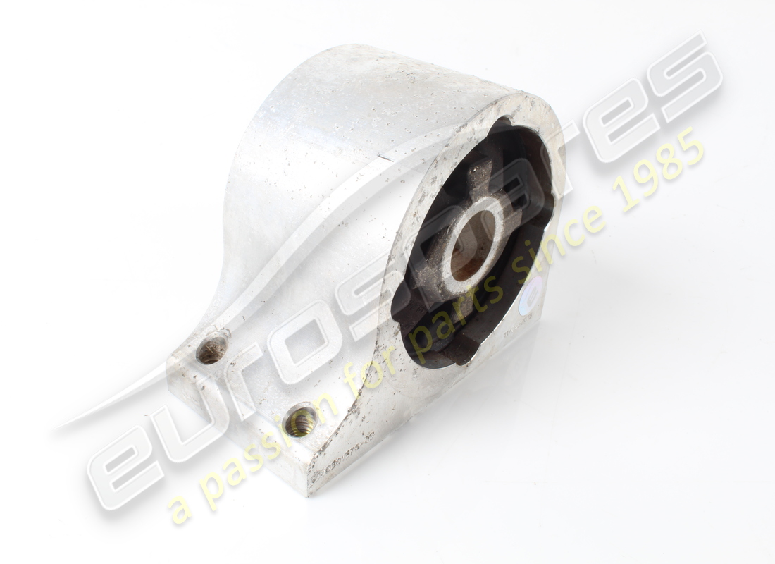 used ferrari lh front bush mount complete. part number 301376 (2)