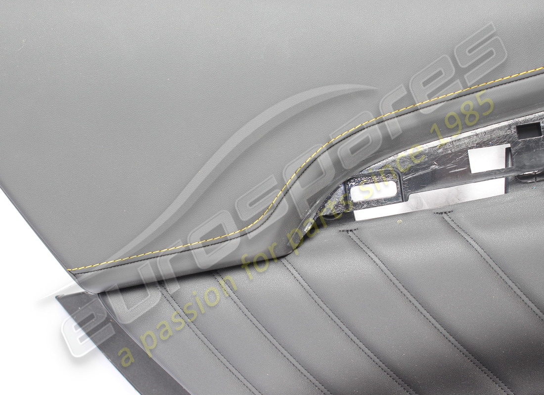 used maserati rear lh door panel assembly. part number 670225954 (2)
