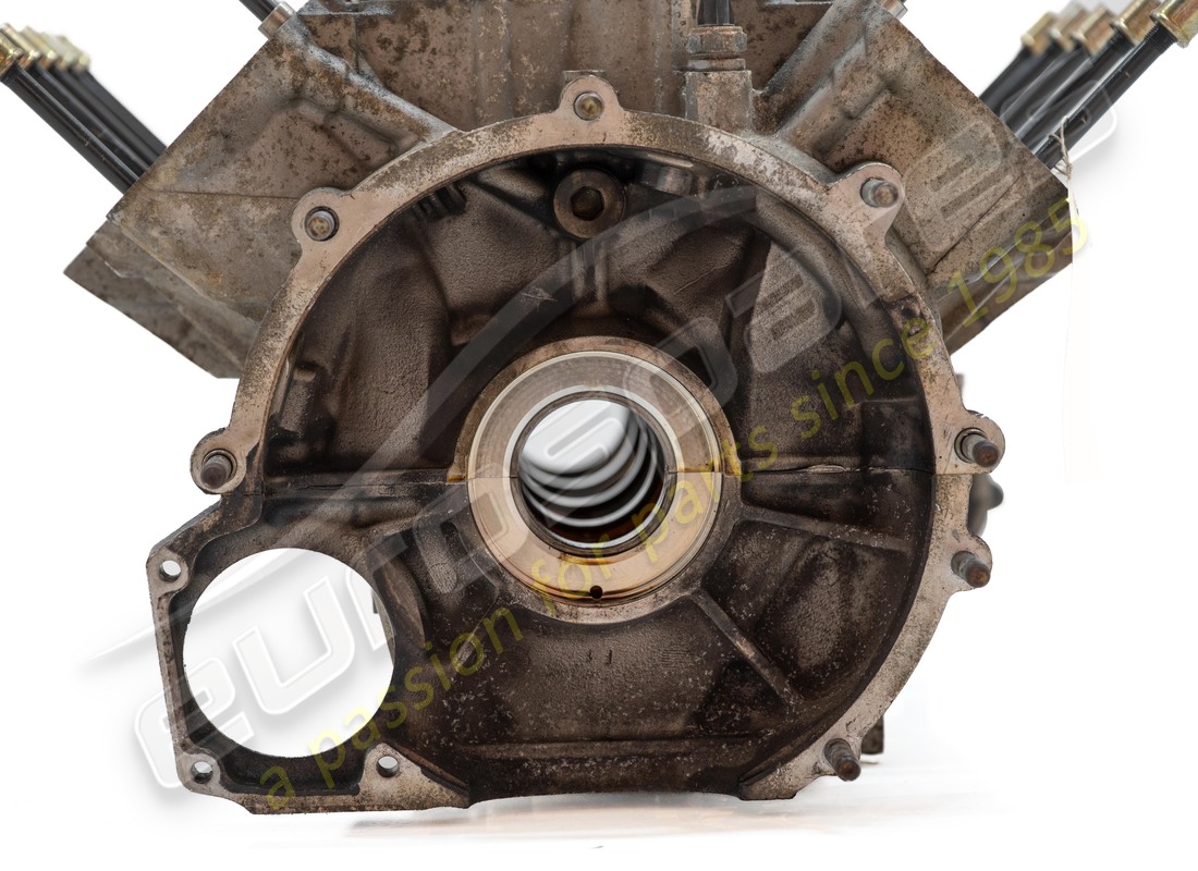 USED MASERATI COMPLETE CRANKCASE. PART NUMBER 223371 (6) used maserati complete crankcase. part number 223371 (6)