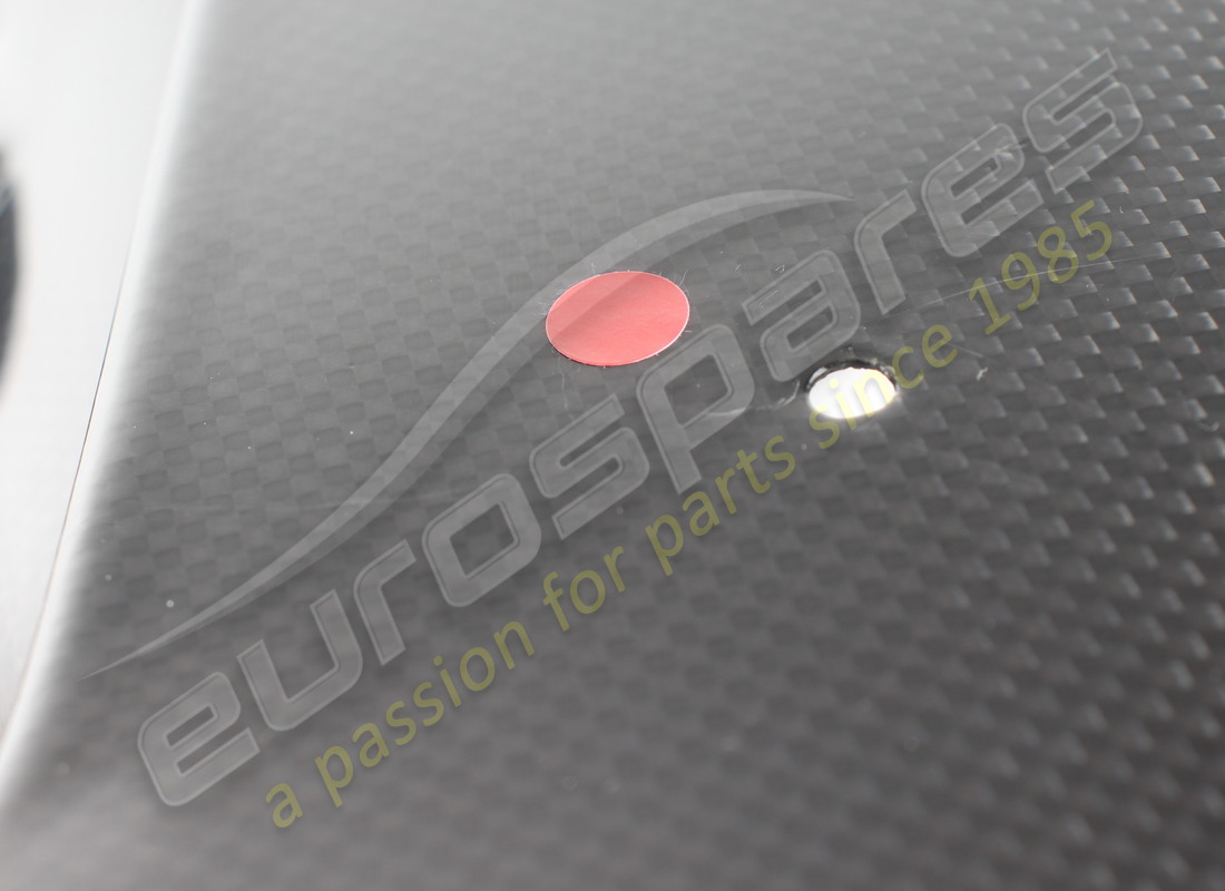 new (other) ferrari rh rear panel -carbon pane. part number 68615000 (4)