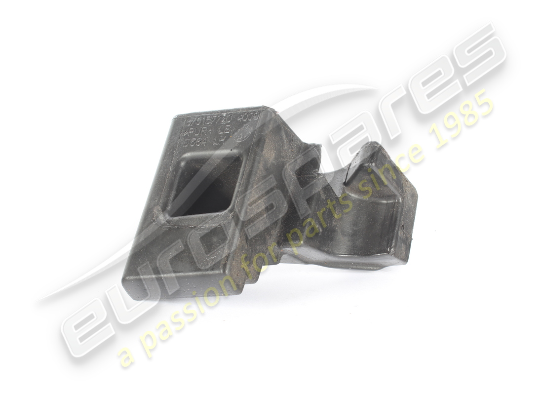 USED Maserati LH RUBBER BUSHING . PART NUMBER 670157720 (1)